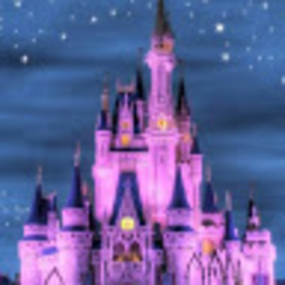 Meet your Posher, Sonia - Picture 1 of 1